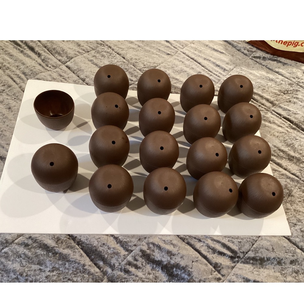Coconut Party Cups Set of 17 Brown [push on]
